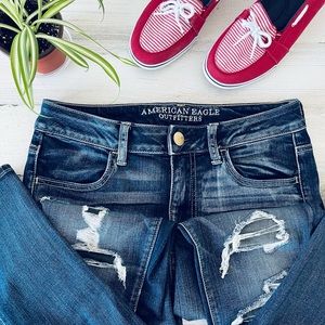 American Eagle Jeans 6 Short